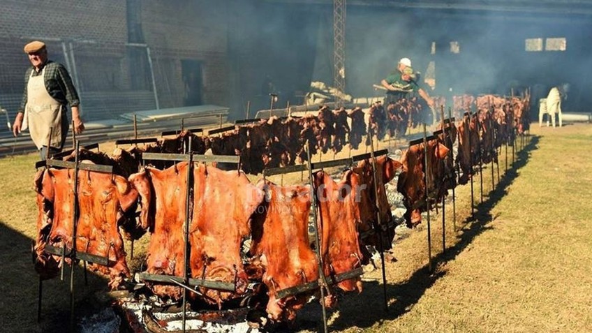 Fiesta del Cerdo a la Estaca en Llambí Campbell